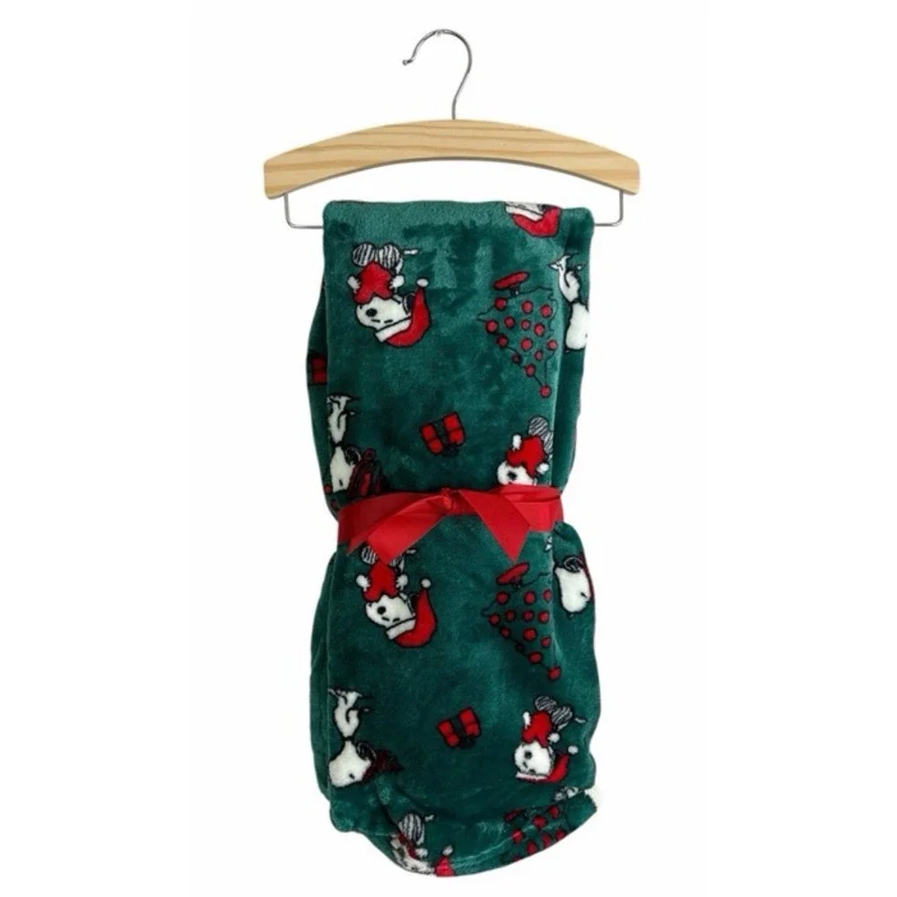 Peanuts Snoopy Pet Blanket & Toy Set Holiday Green 40x30 NWT New Christmas